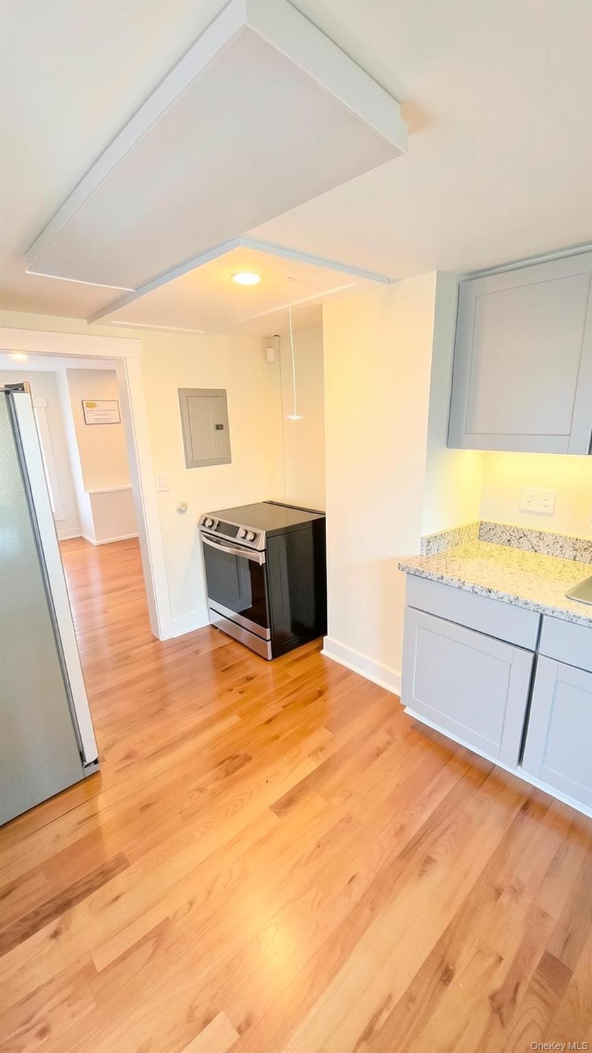 239 Lexington Avenue Property Photo 10