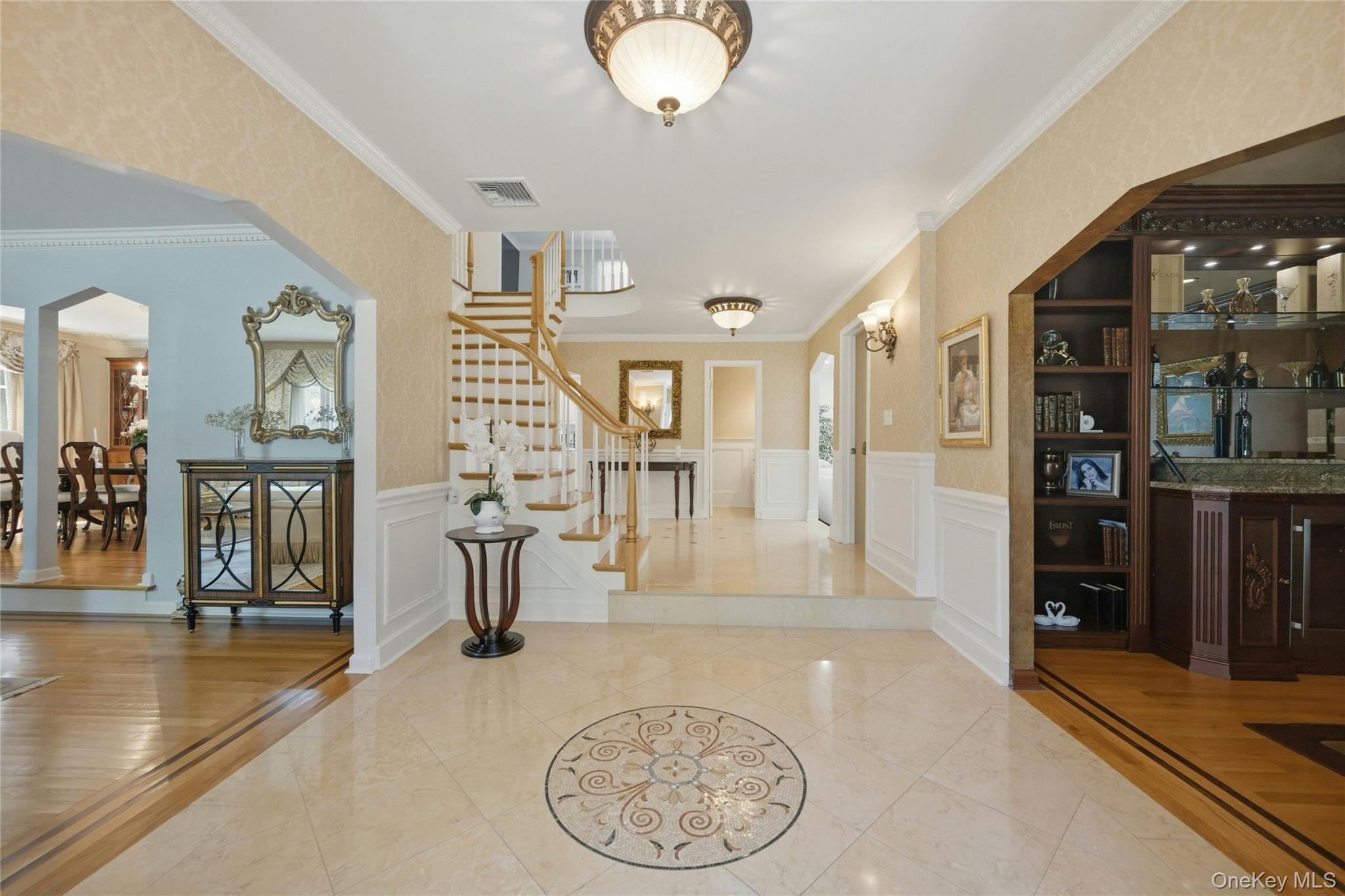 9 Vannina Place Property Photo 6