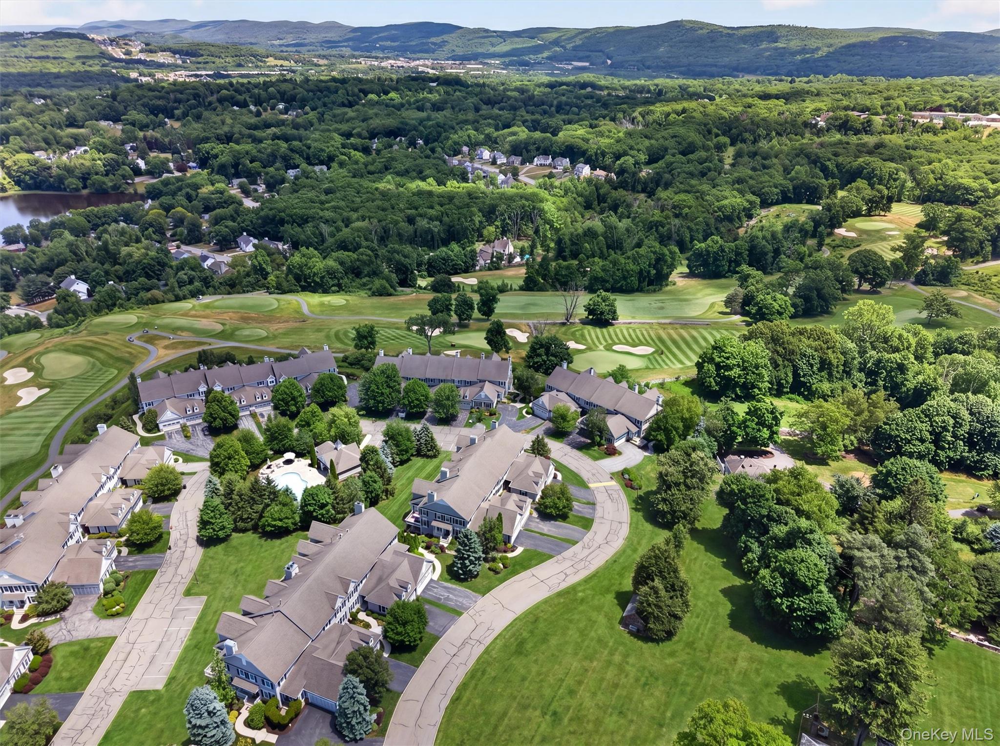 38 Pinehurst Circle Property Photo 44