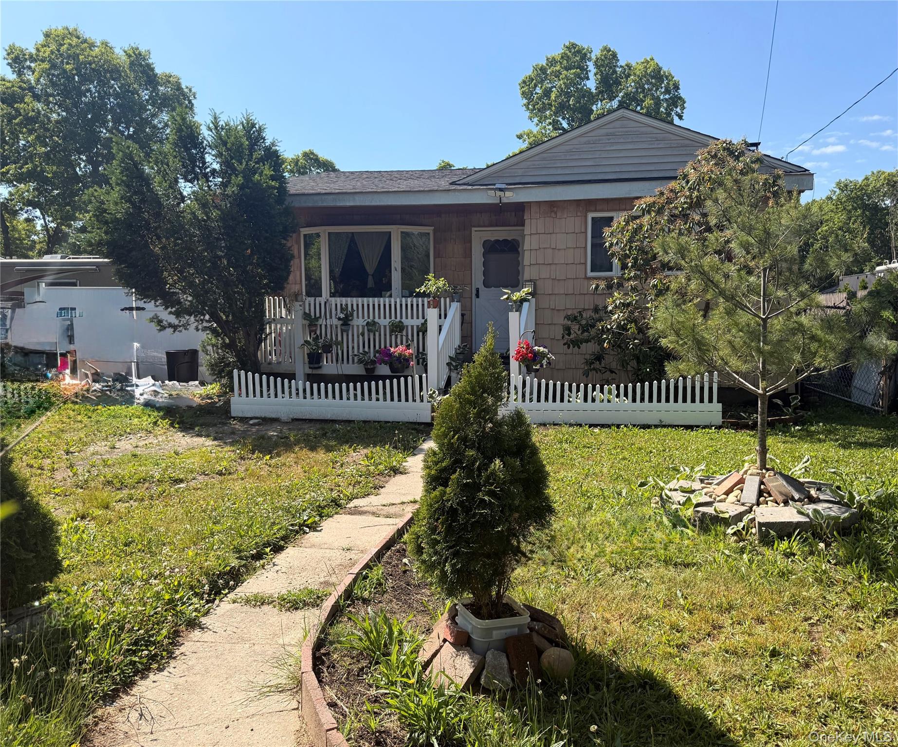 50 Beatrice Drive Property Photo 1