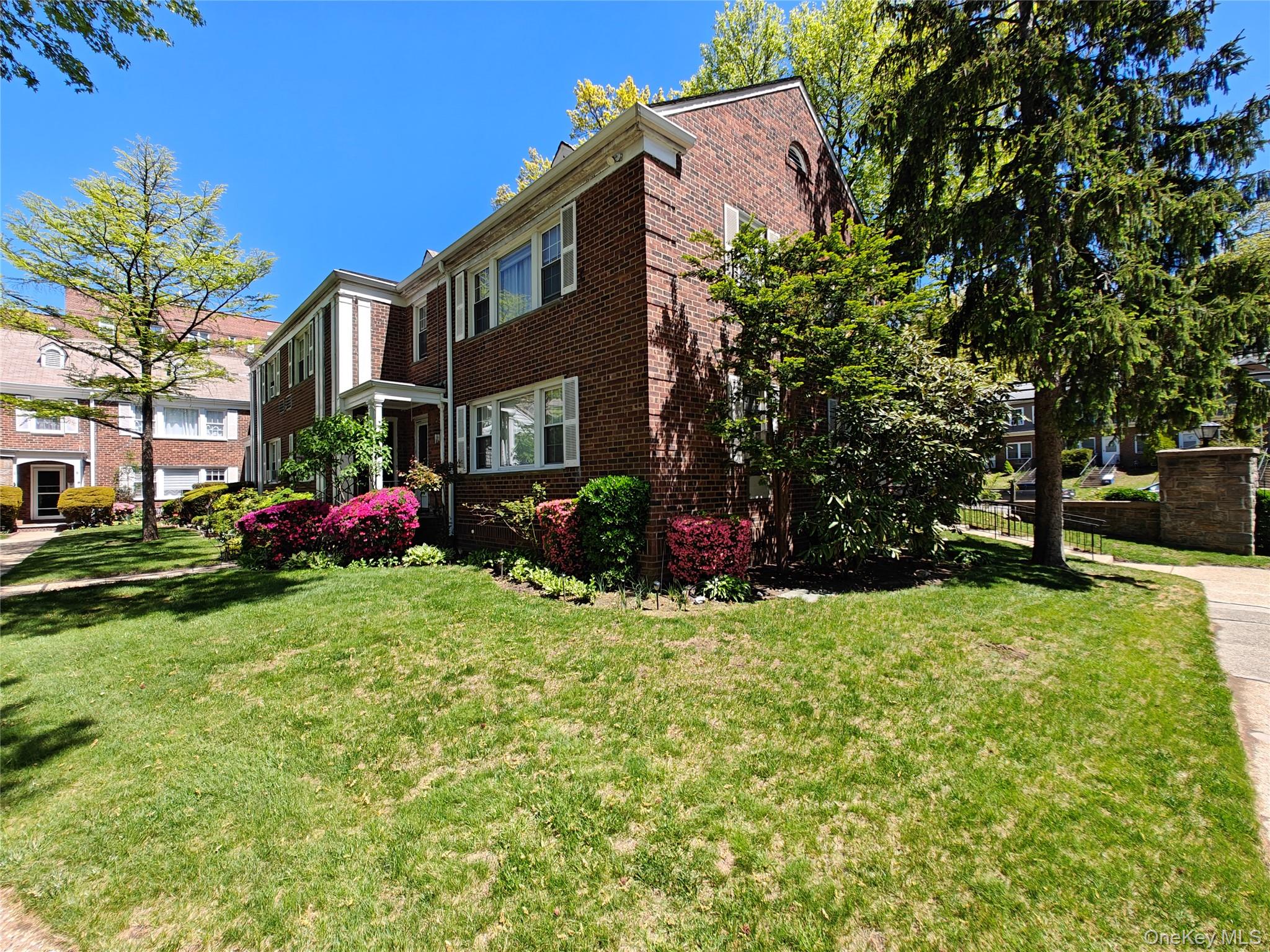 3 Lawrence Park Crescent 3 Property Photo 12