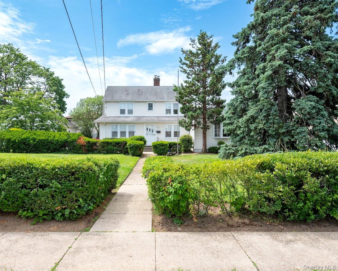 34 Remsen Avenue Property Photo 2