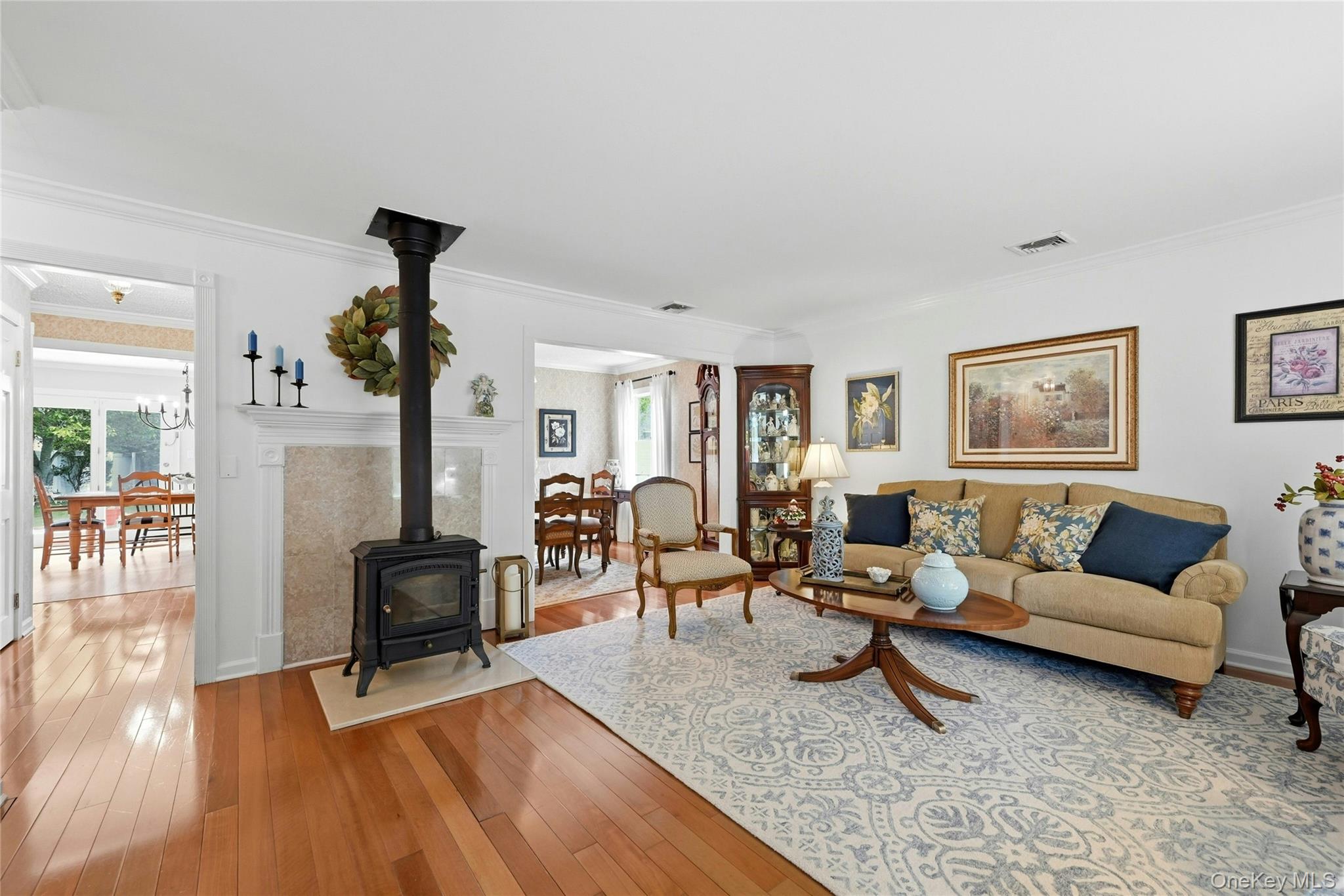 4 Bacon Lane Property Photo 5