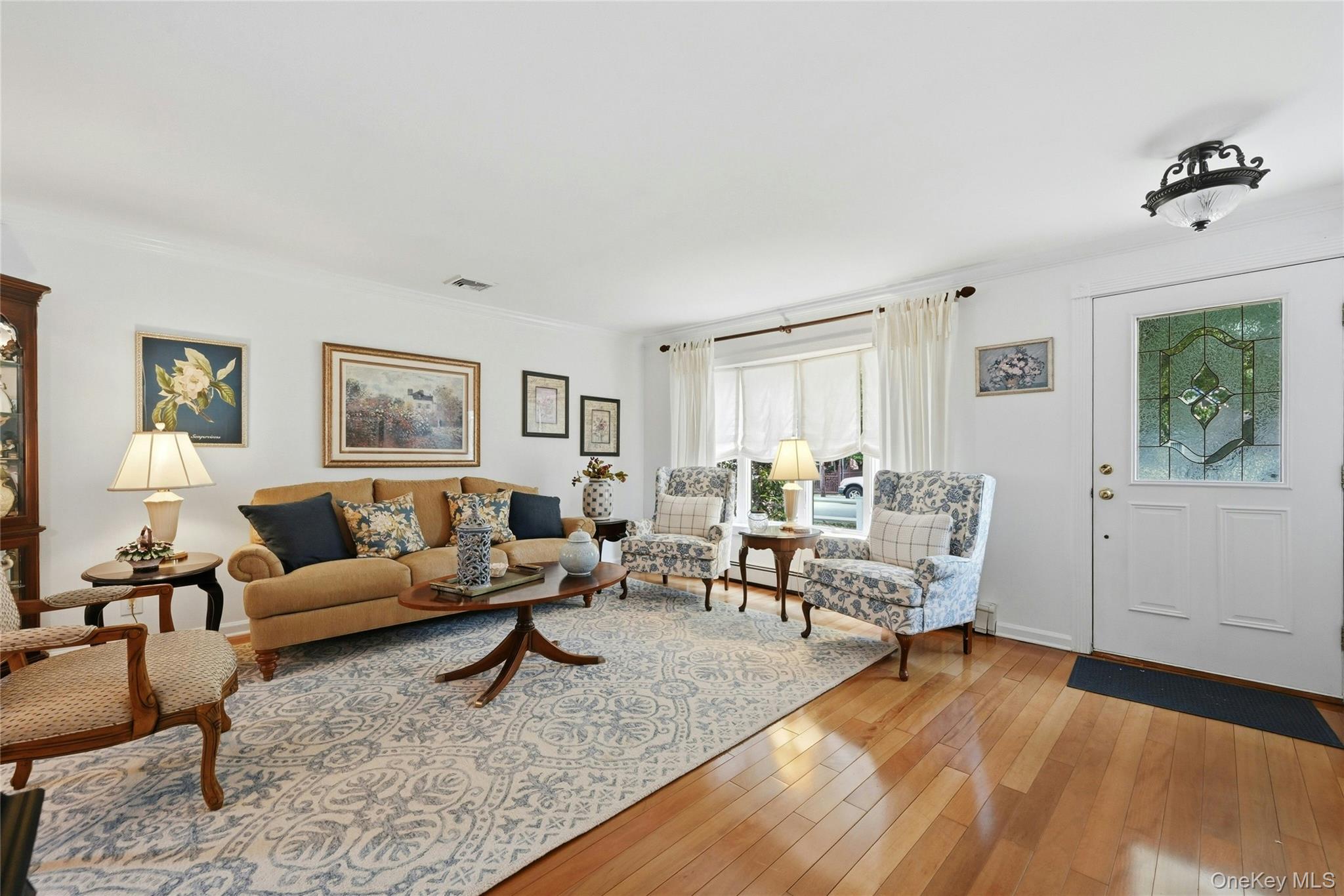 4 Bacon Lane Property Photo 6
