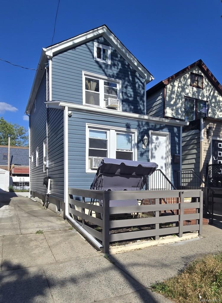12933 135th Place Property Photo 1