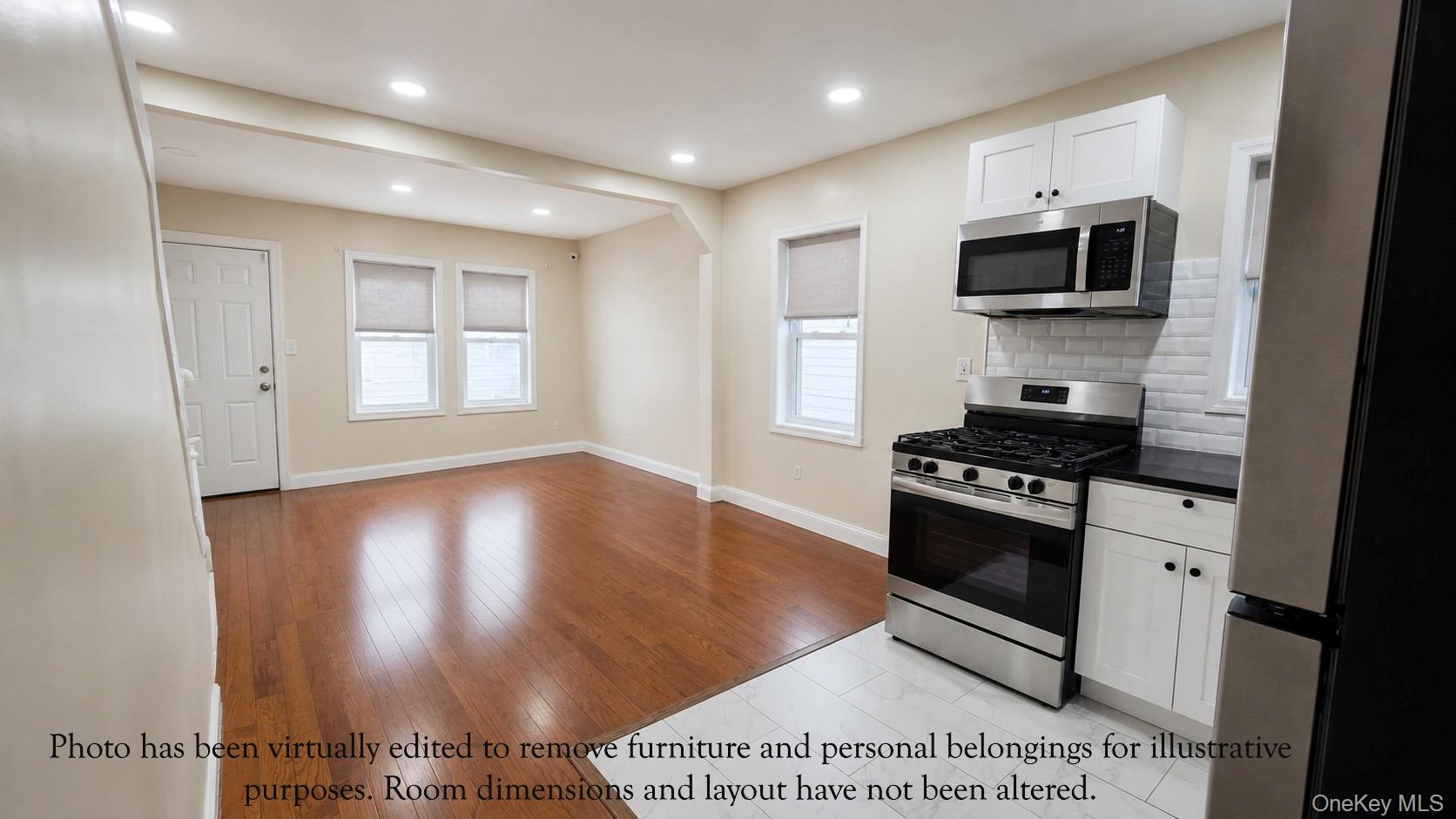 12933 135th Place Property Photo 6