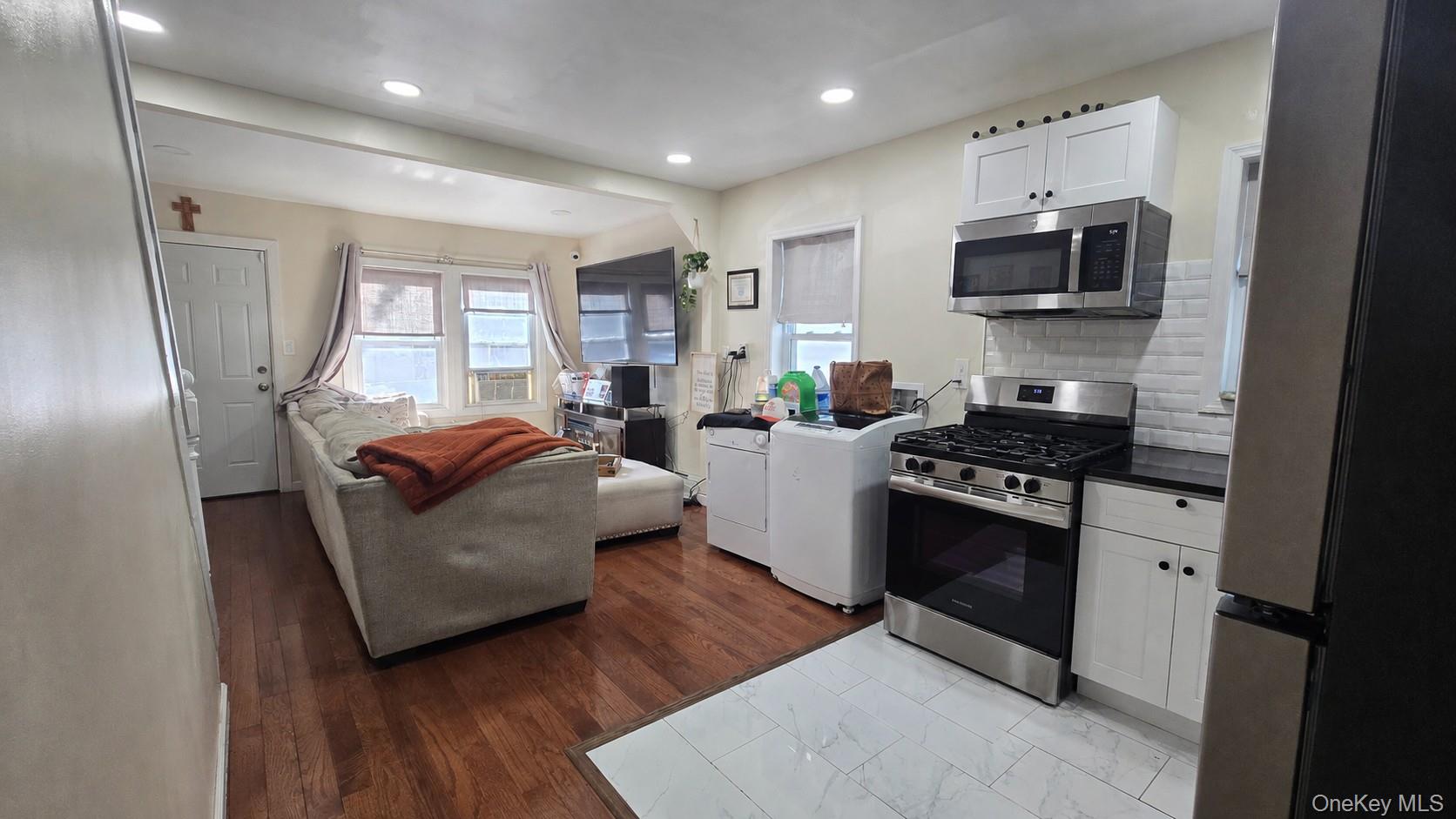 12933 135th Place Property Photo 7