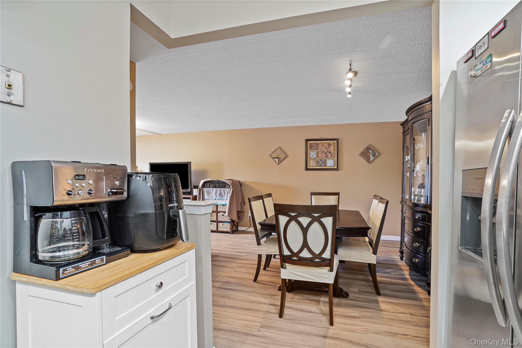 61-12 69th Street 2m Property Photo 10