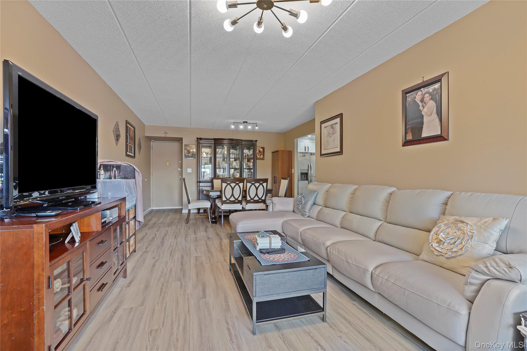61-12 69th Street 2m Property Photo 15