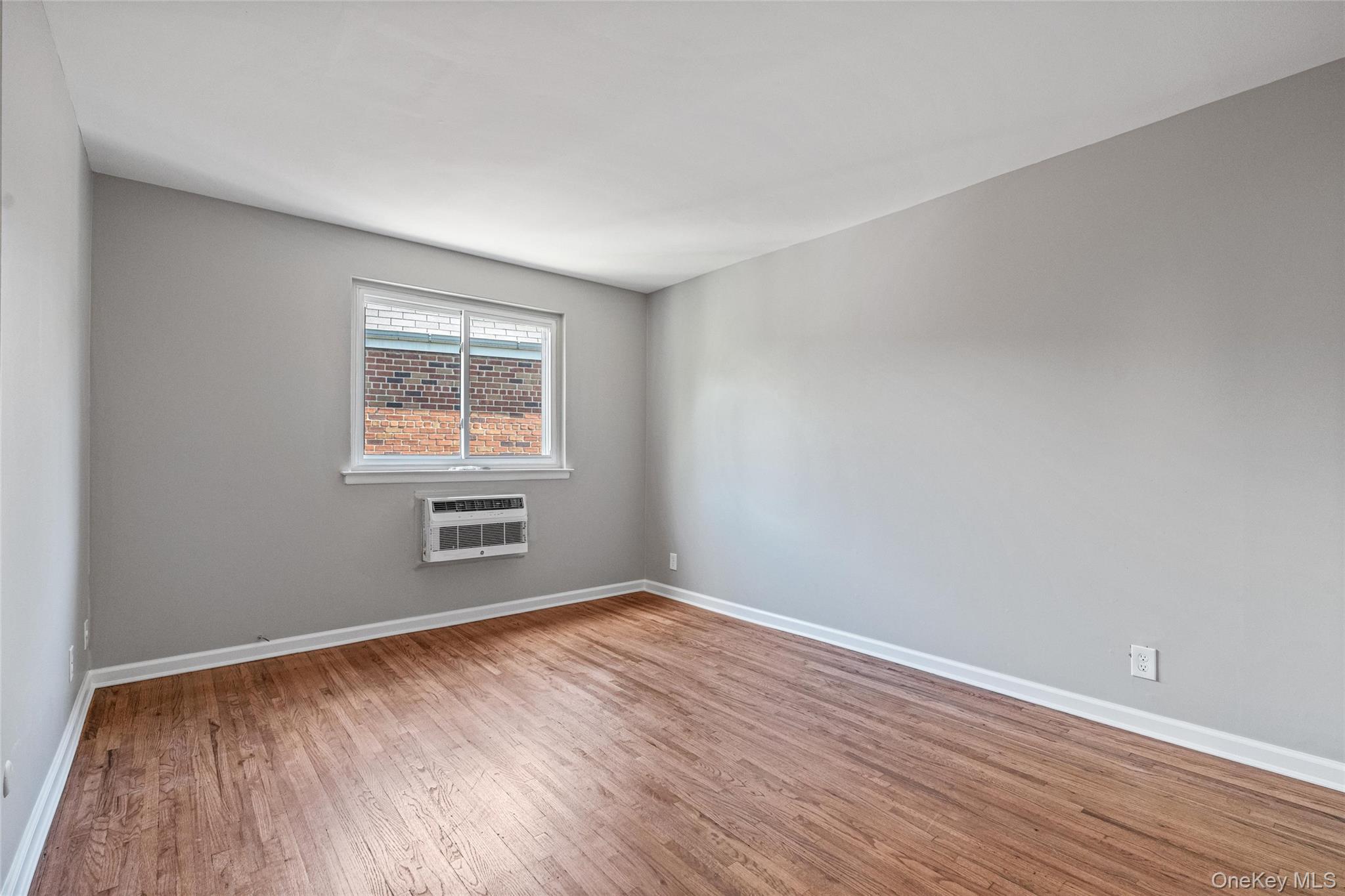 175-03 Peck Avenue 2 Floor Property Photo 16