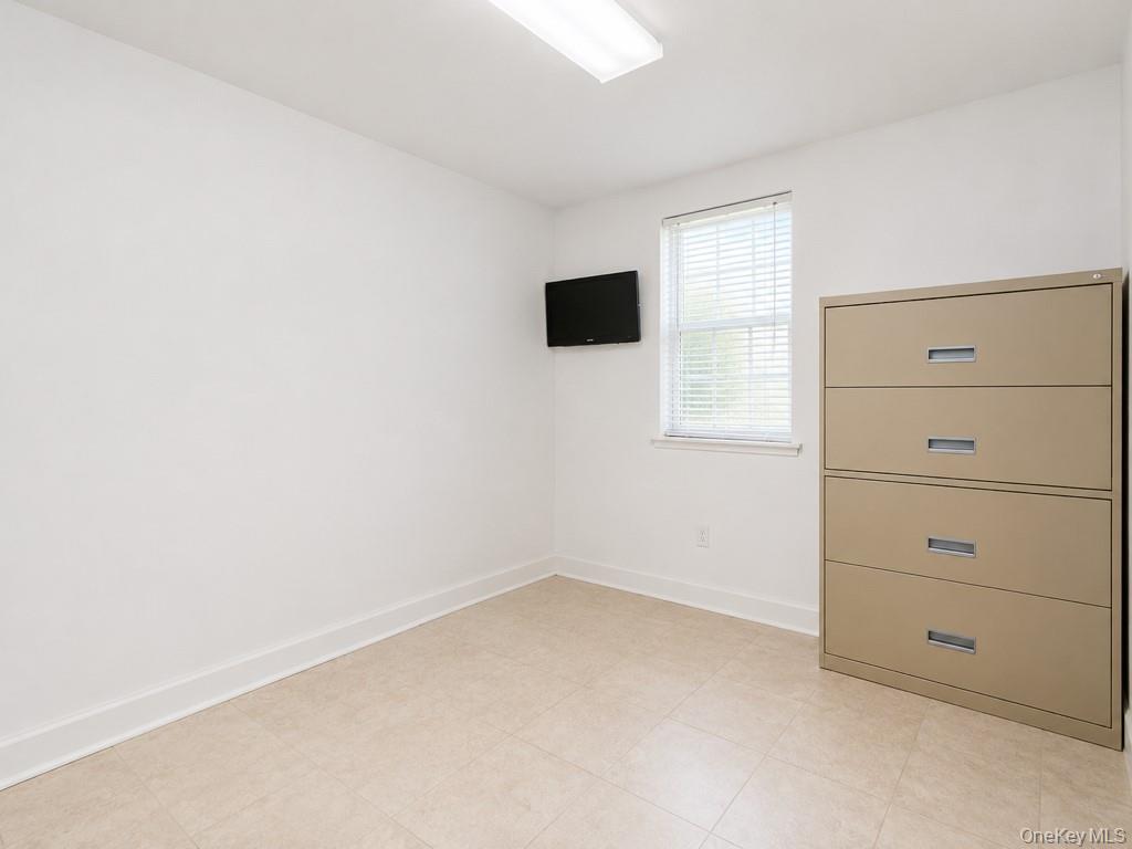 4779 White Plains Road Property Photo 7