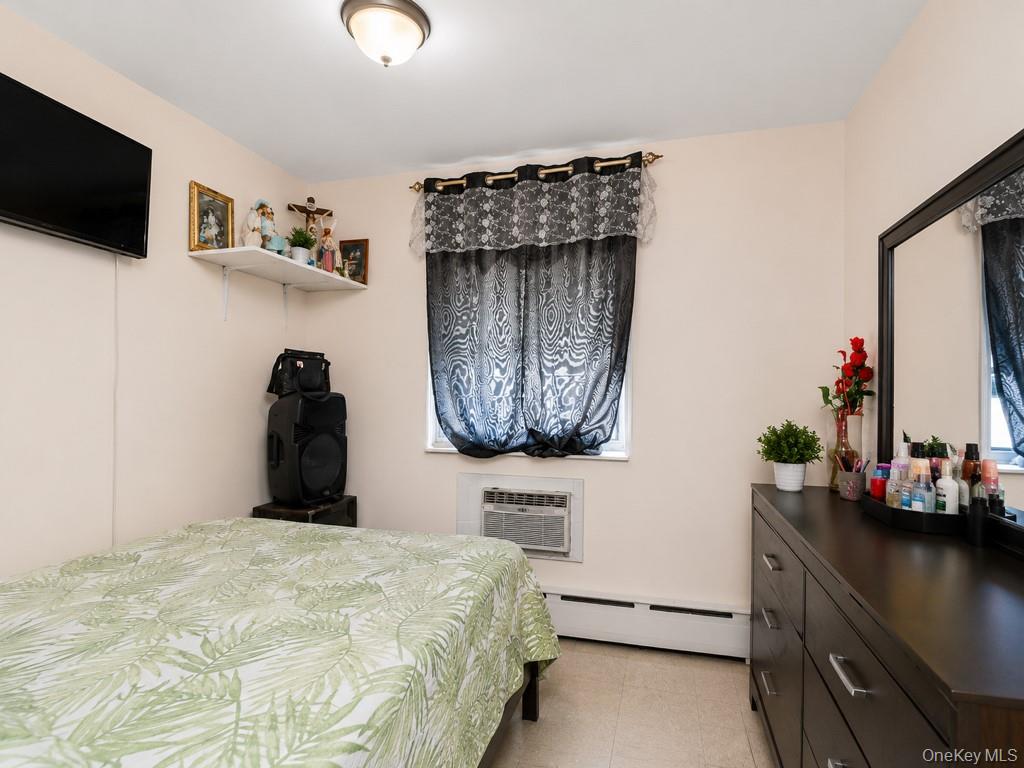 4779 White Plains Road Property Photo 13