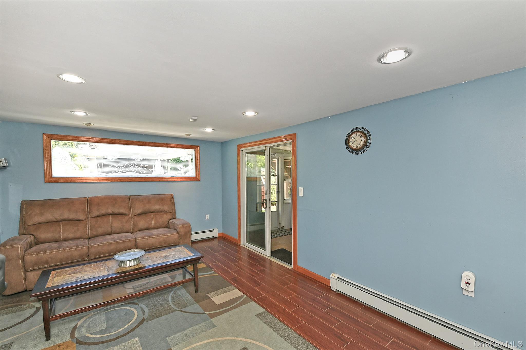 183 6th Avenue Property Photo 19
