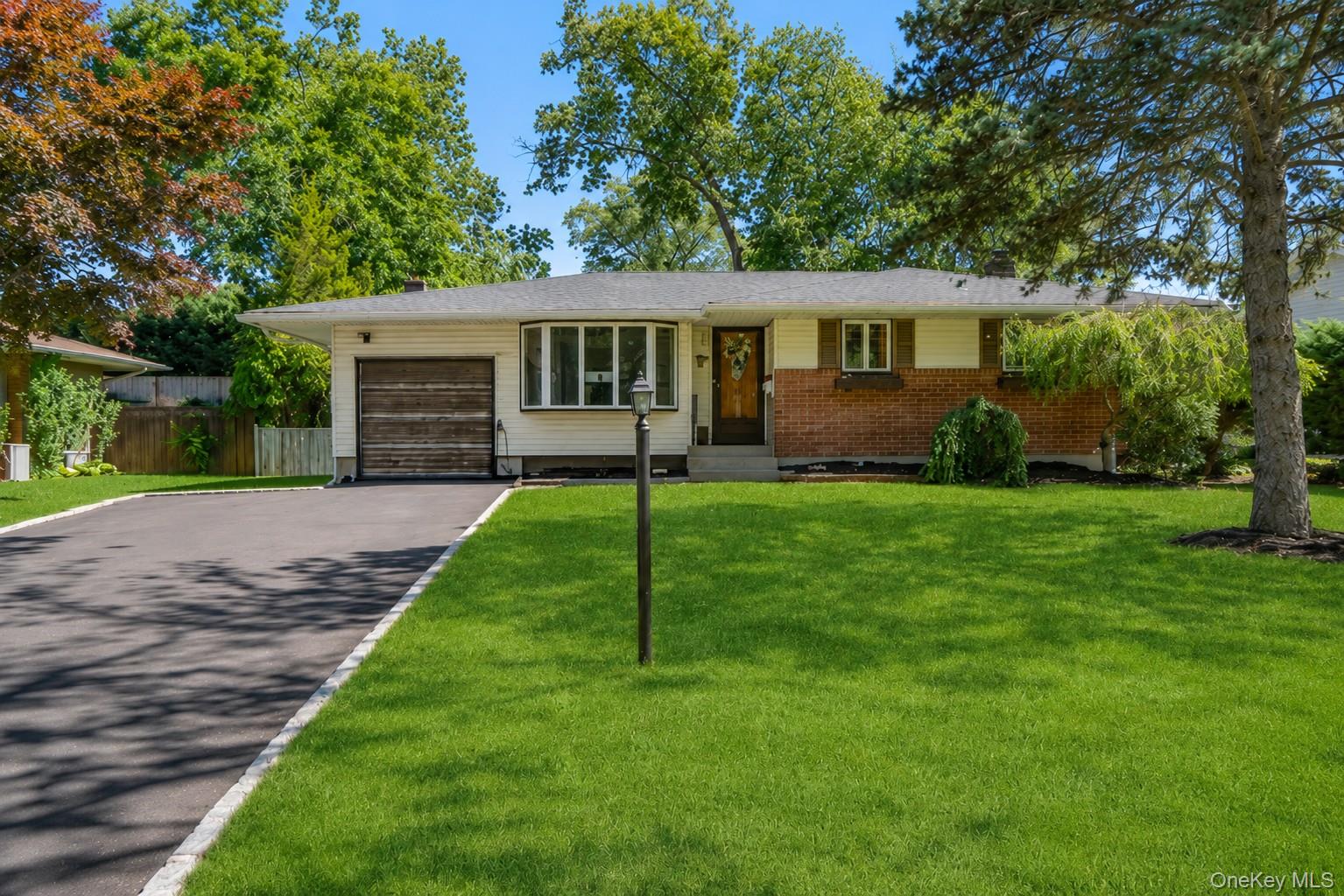 39 Tanglewood Drive Property Photo 1