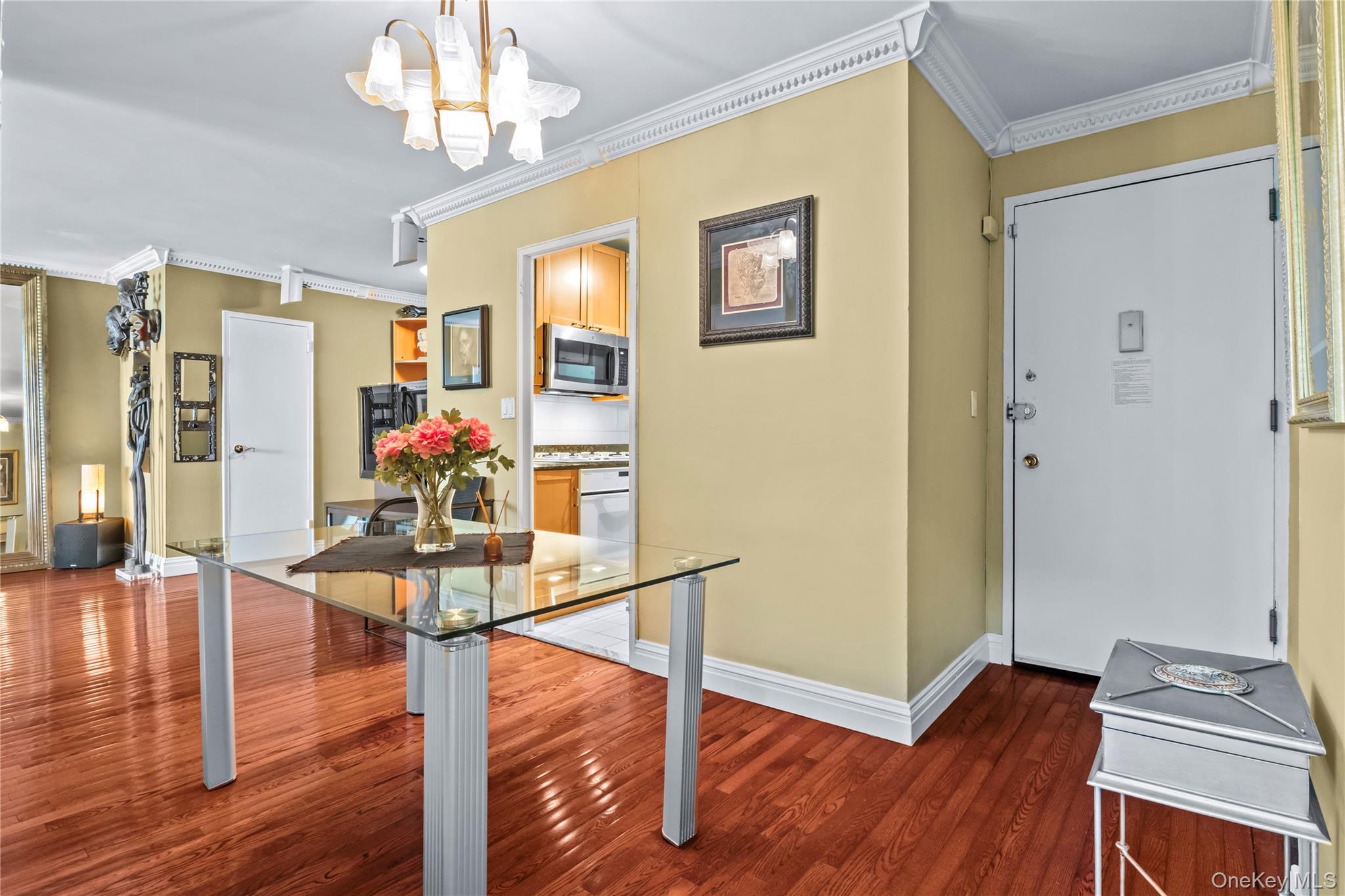 2575 Palisade Avenue 2g Property Photo 4