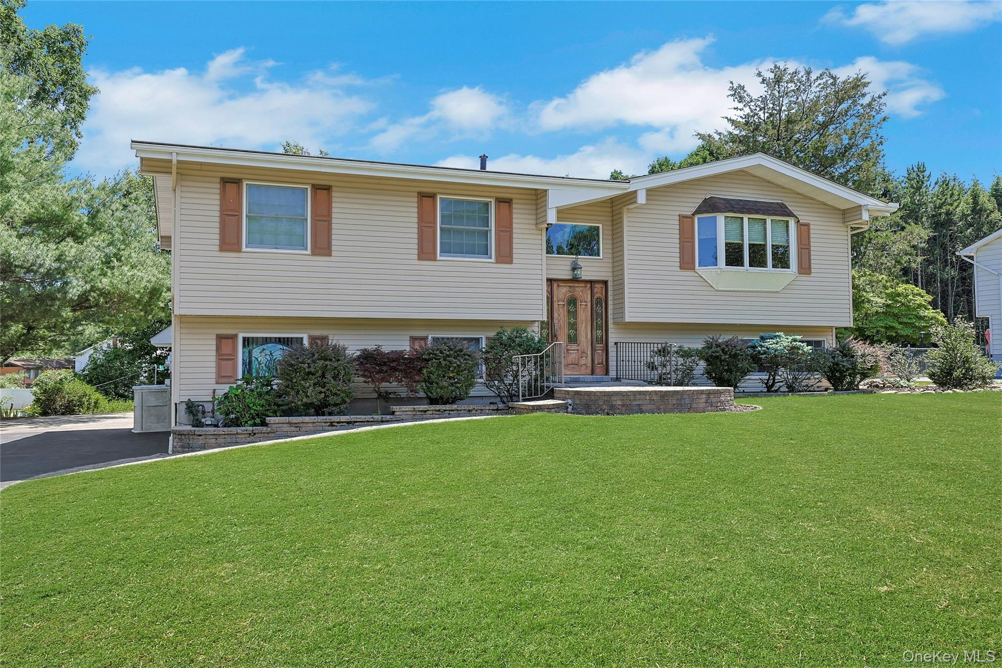 6 Hannah Lane Property Photo 28