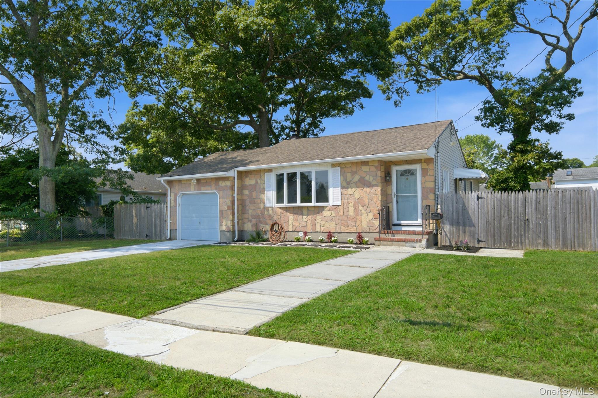 58 Highland Avenue Property Photo 3