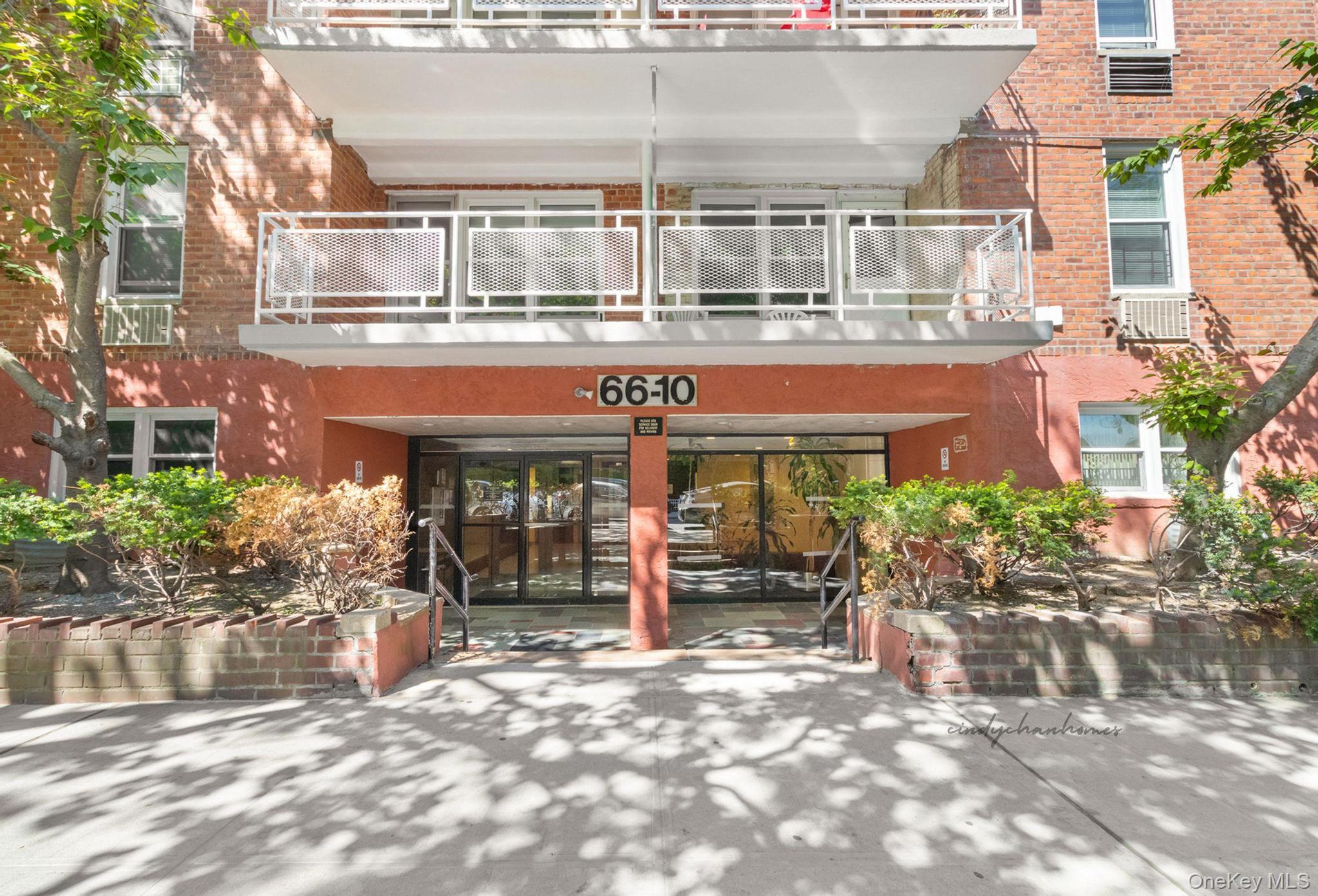 66-10 Thornton Place 2E Property Photo 1