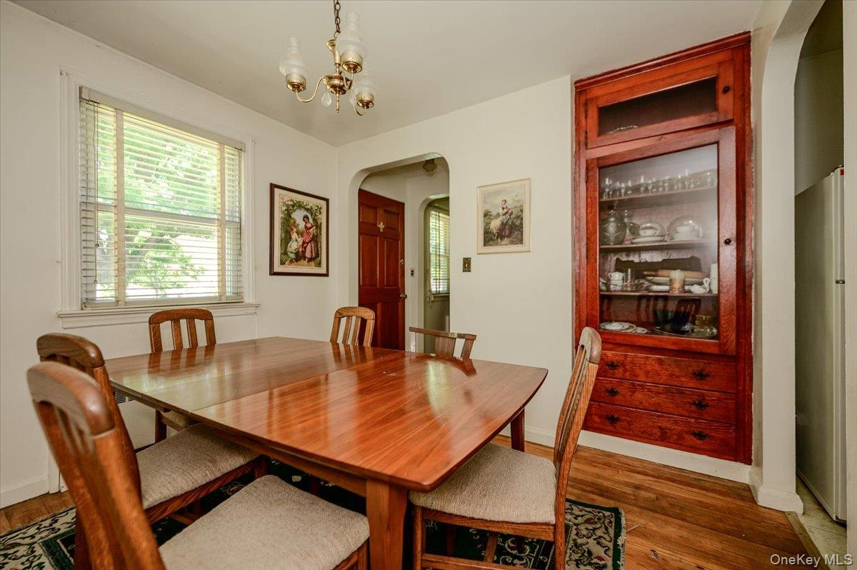 3254 Lafayette Avenue Property Photo 5
