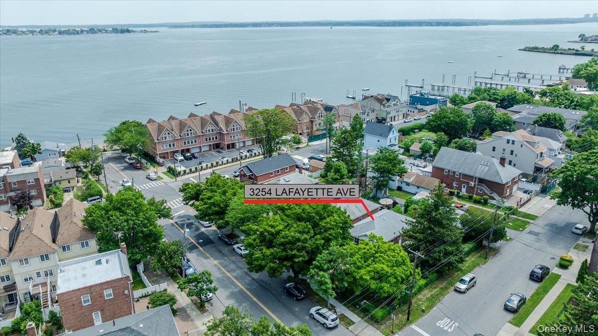 3254 Lafayette Avenue Property Photo 24