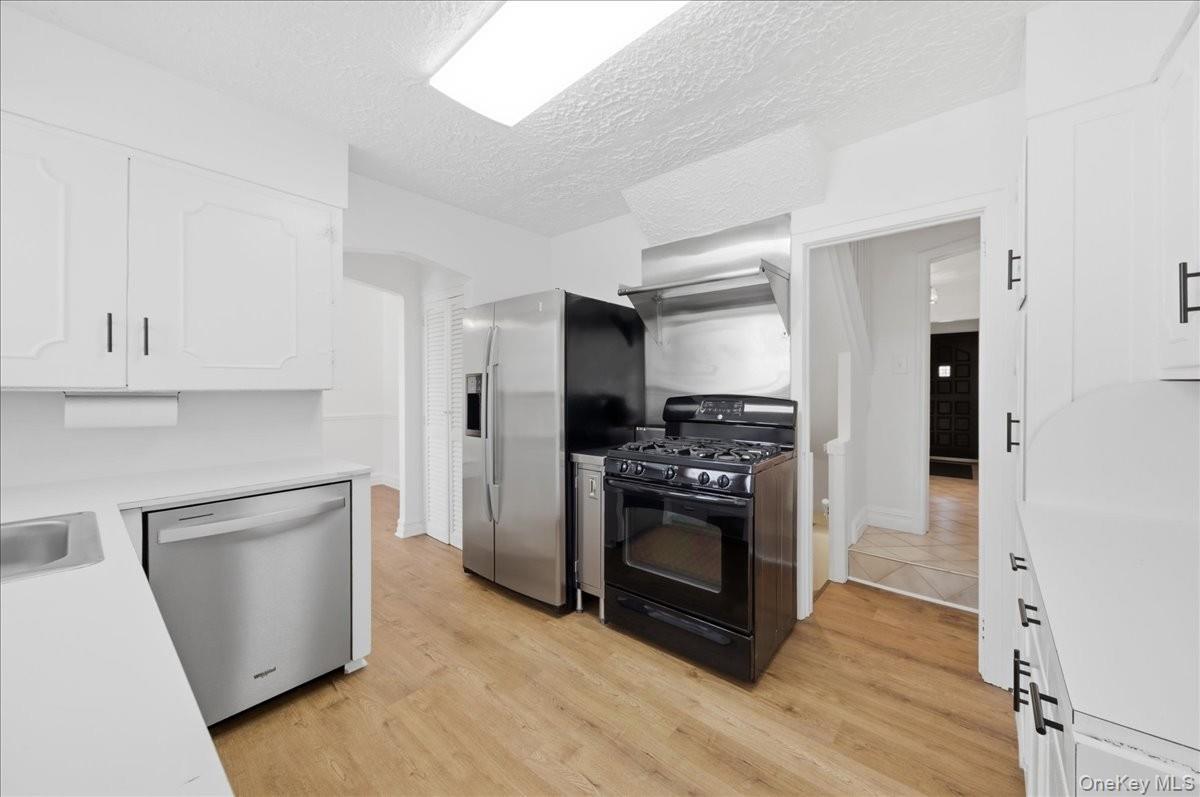 54 Vernon Parkway Property Photo 6