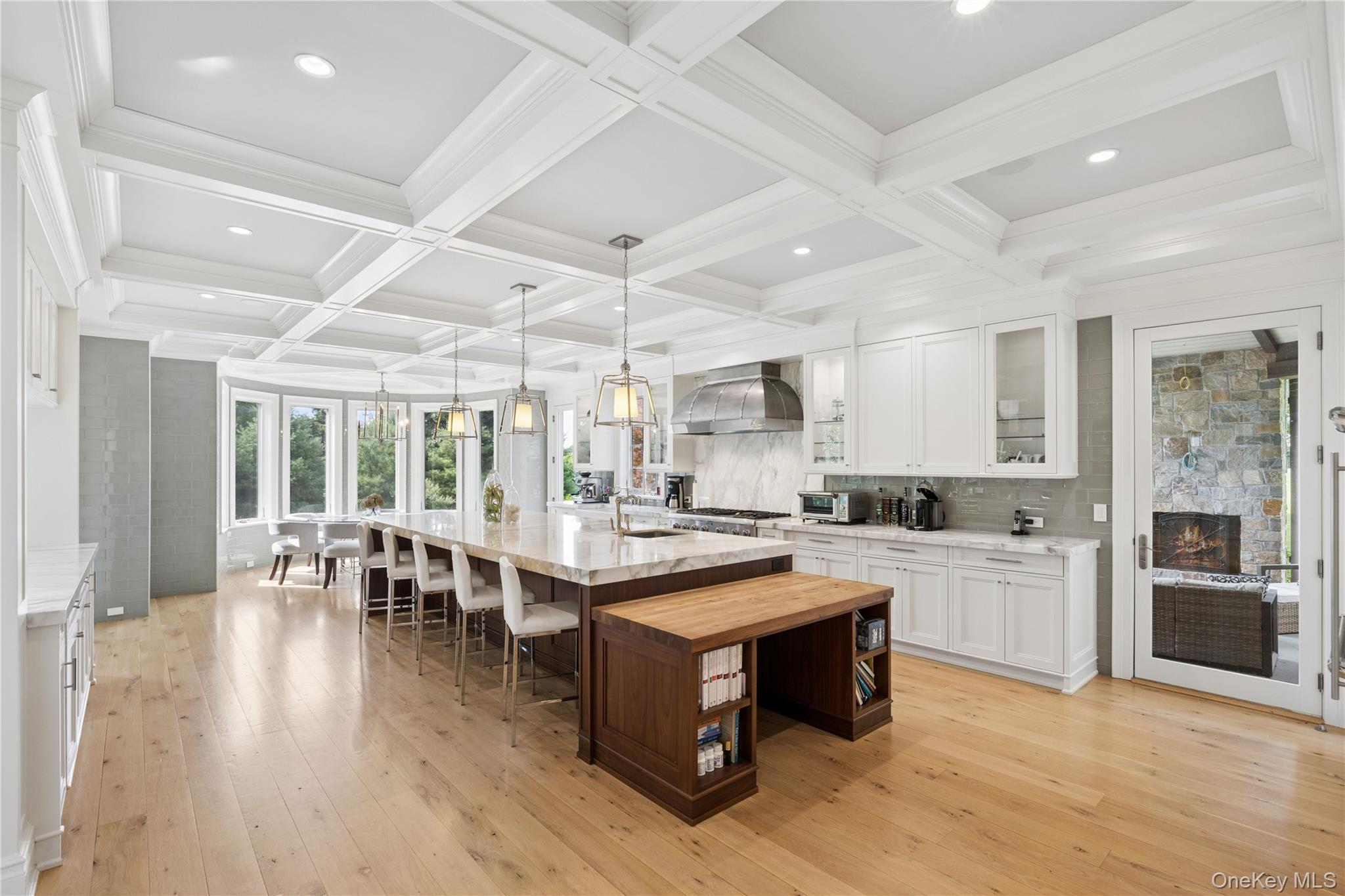 #510 Cedar Swamp Road Property Photo 10