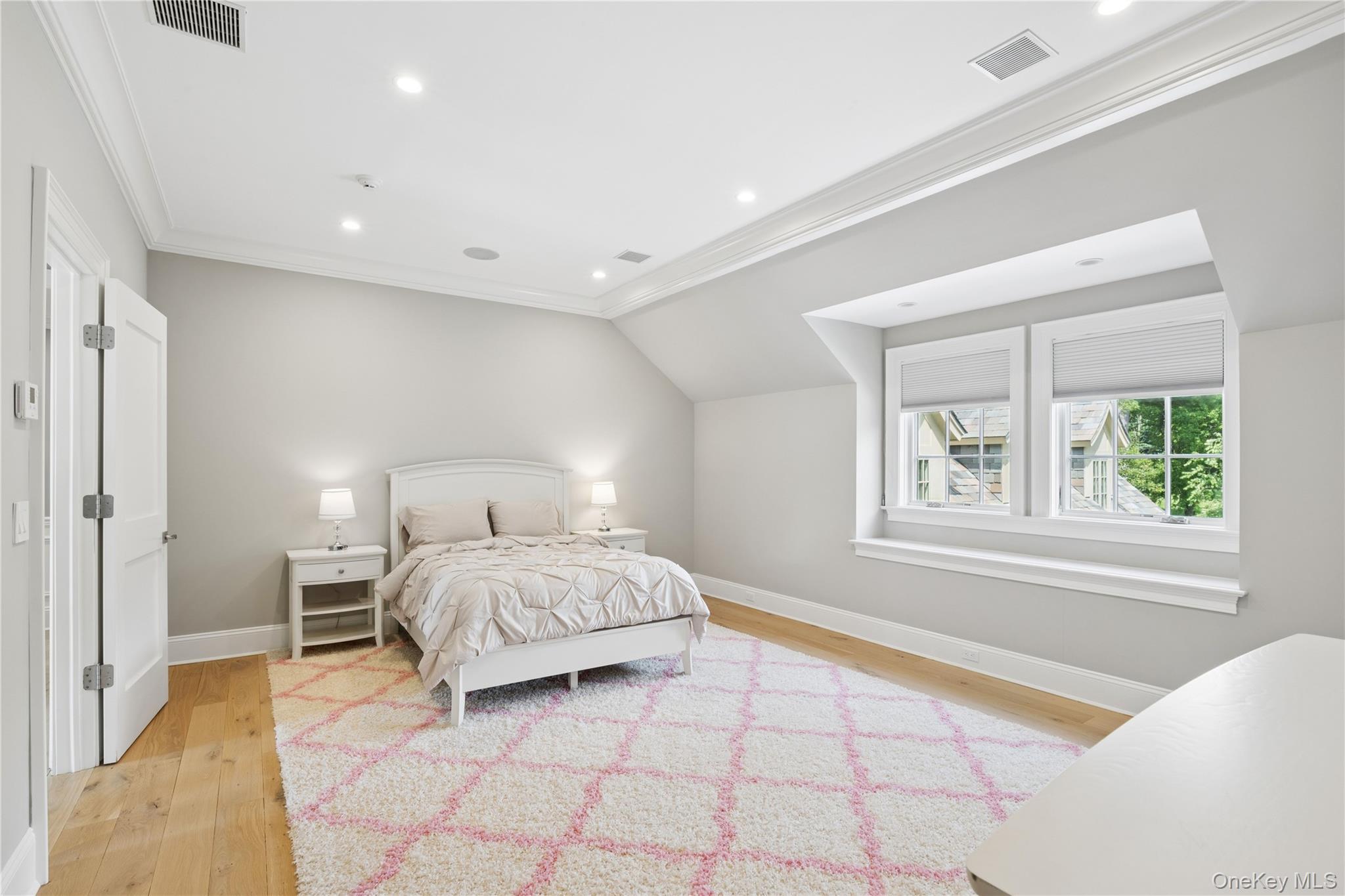 #510 Cedar Swamp Road Property Photo 32