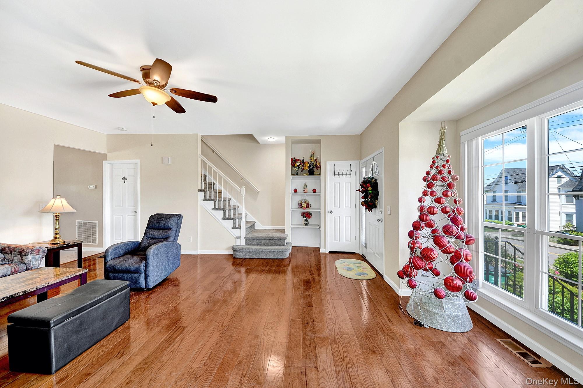 361 Verplanck Avenue Property Photo 7