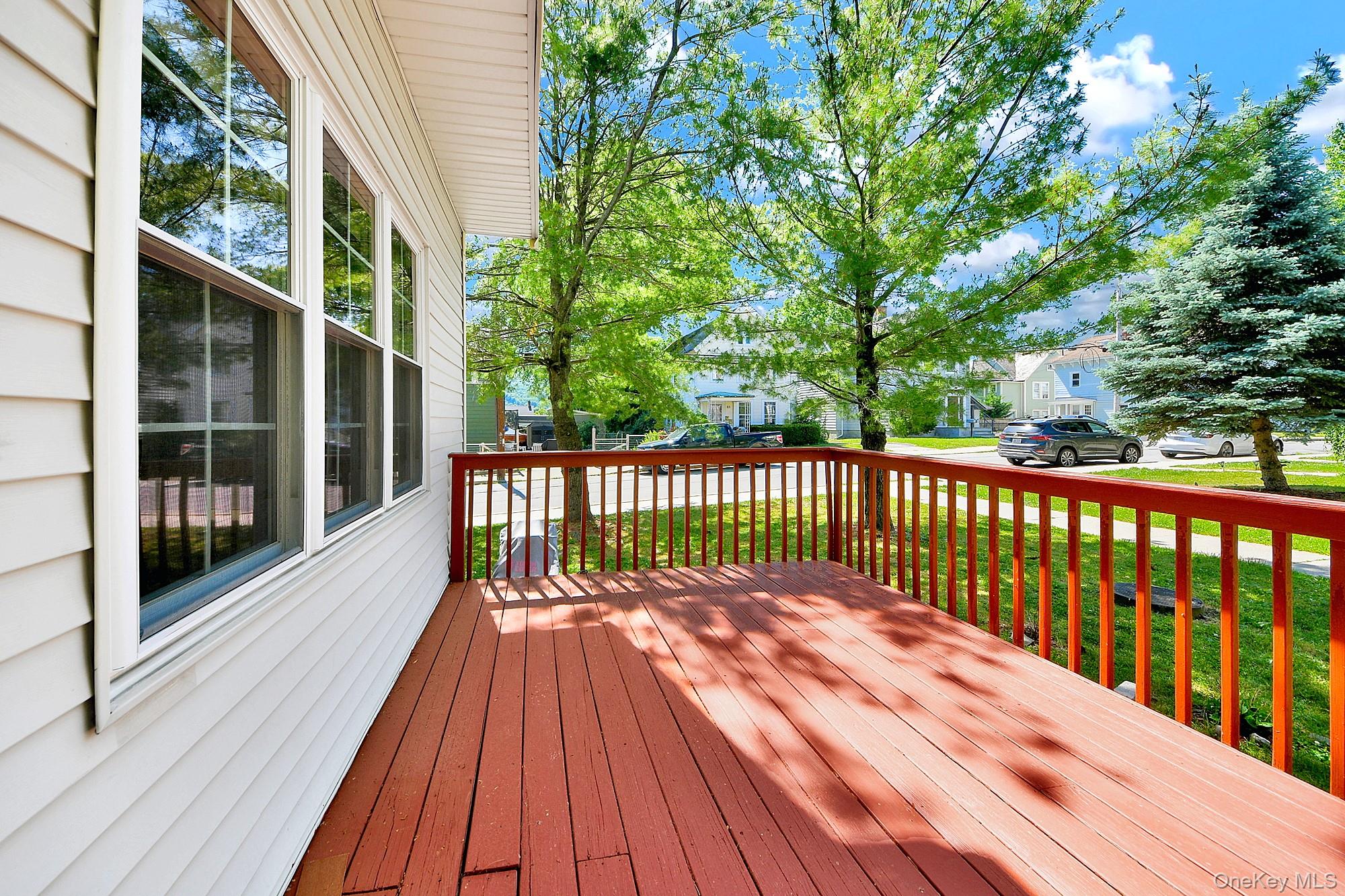 361 Verplanck Avenue Property Photo 11