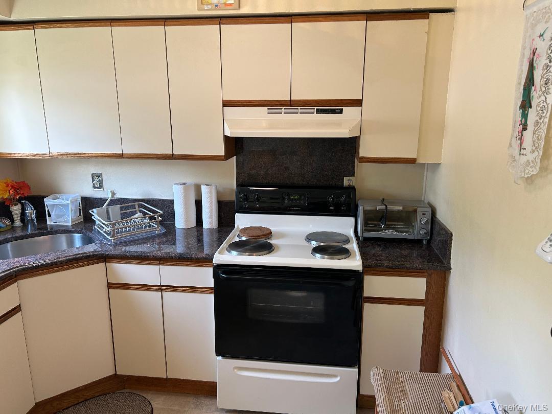 400 Fulton Street D 8 Property Photo 5