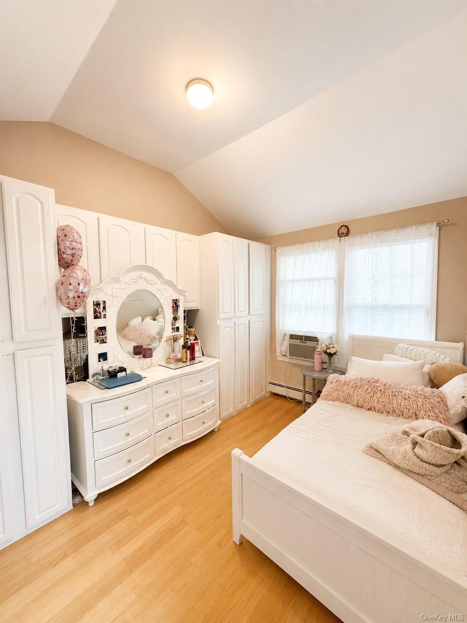 110 Roosevelt Avenue Property Photo 14