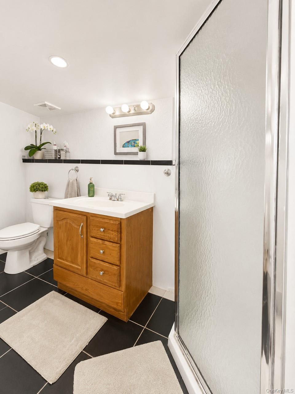 110 Roosevelt Avenue Property Photo 18