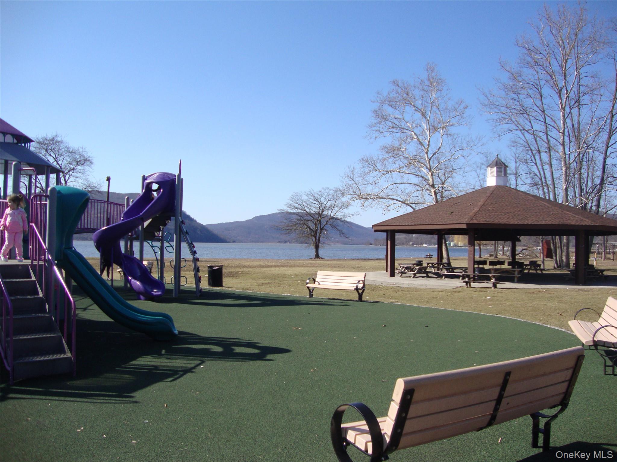 56 Cayuga Drive Property Photo 38