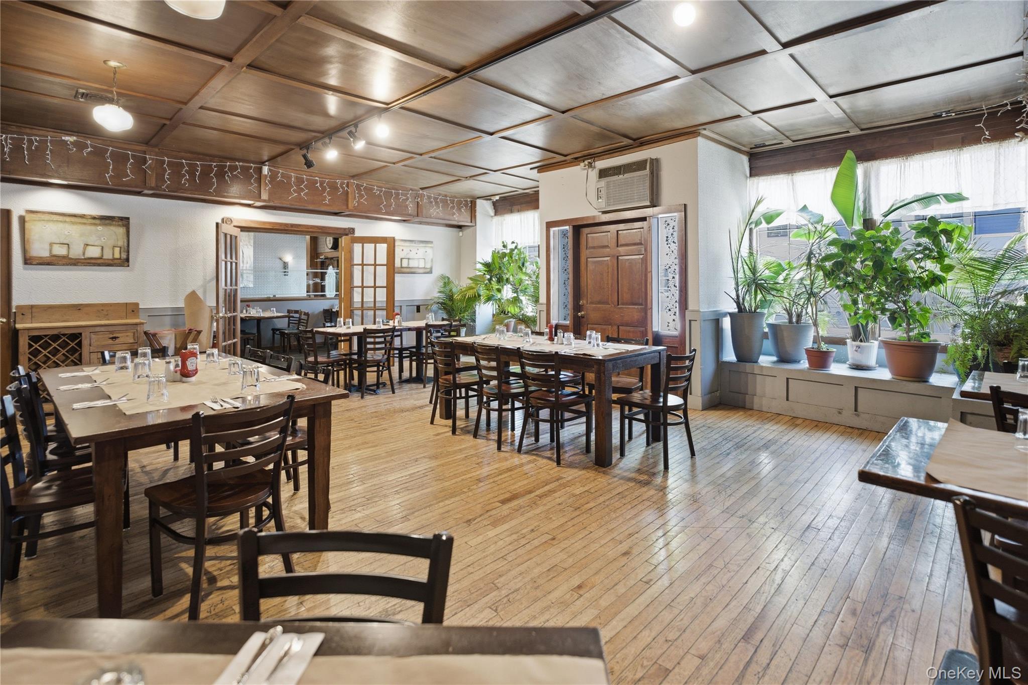 72 W Main Street Property Photo 15