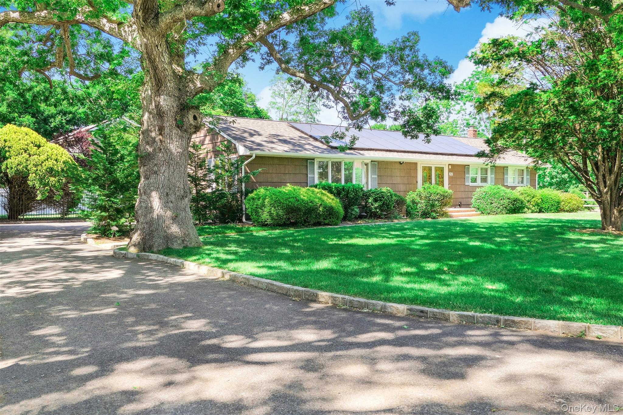 47 Oak Road Property Photo 1
