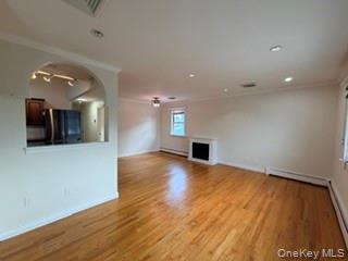 23 W Alhambra Avenue Property Photo 8