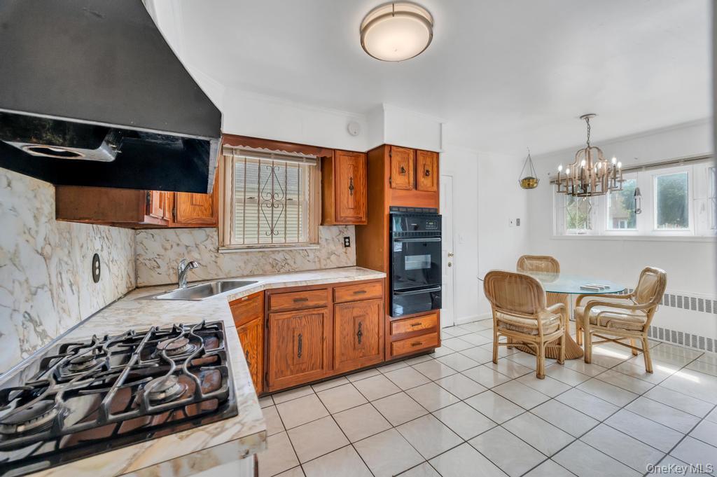 13715 169th Street Property Photo 14