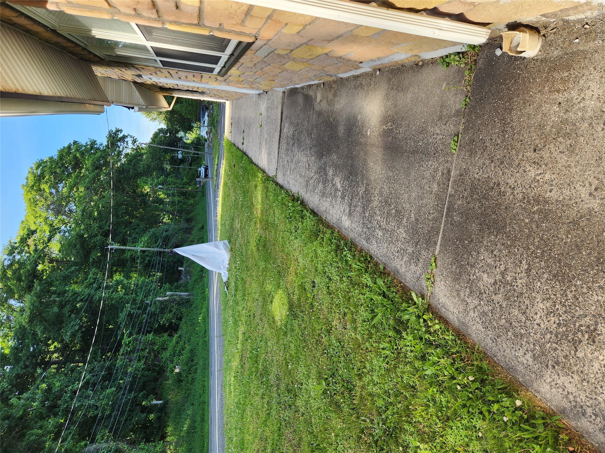 650 N Liberty Avenue Property Photo 4