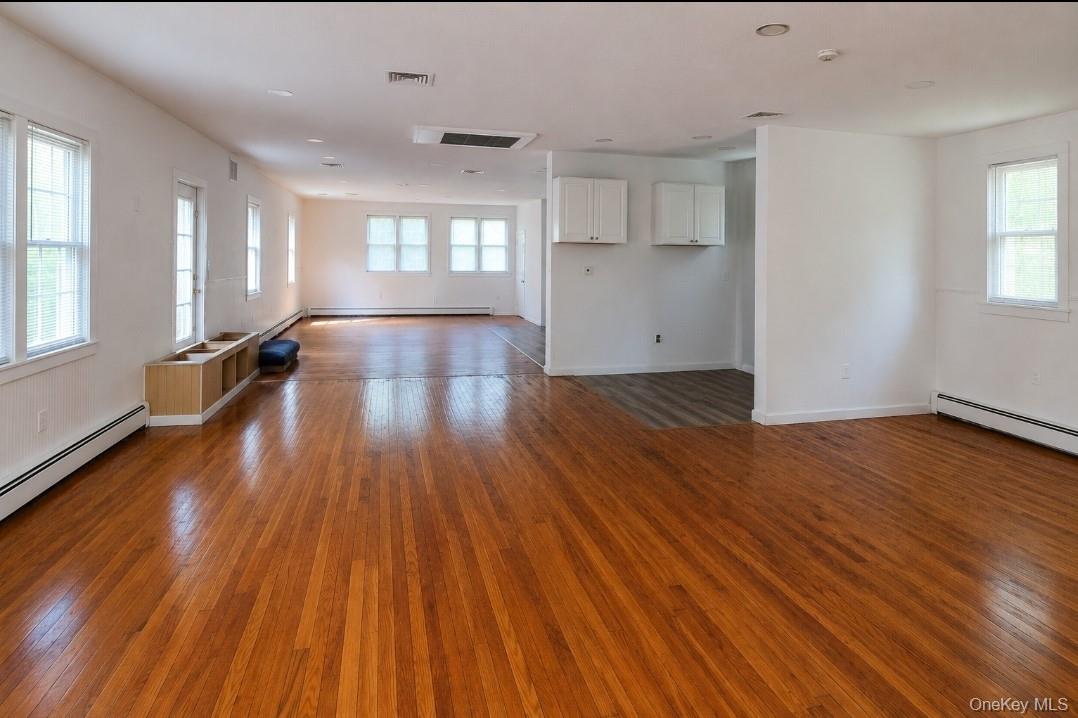 650 N Liberty Avenue Property Photo 18