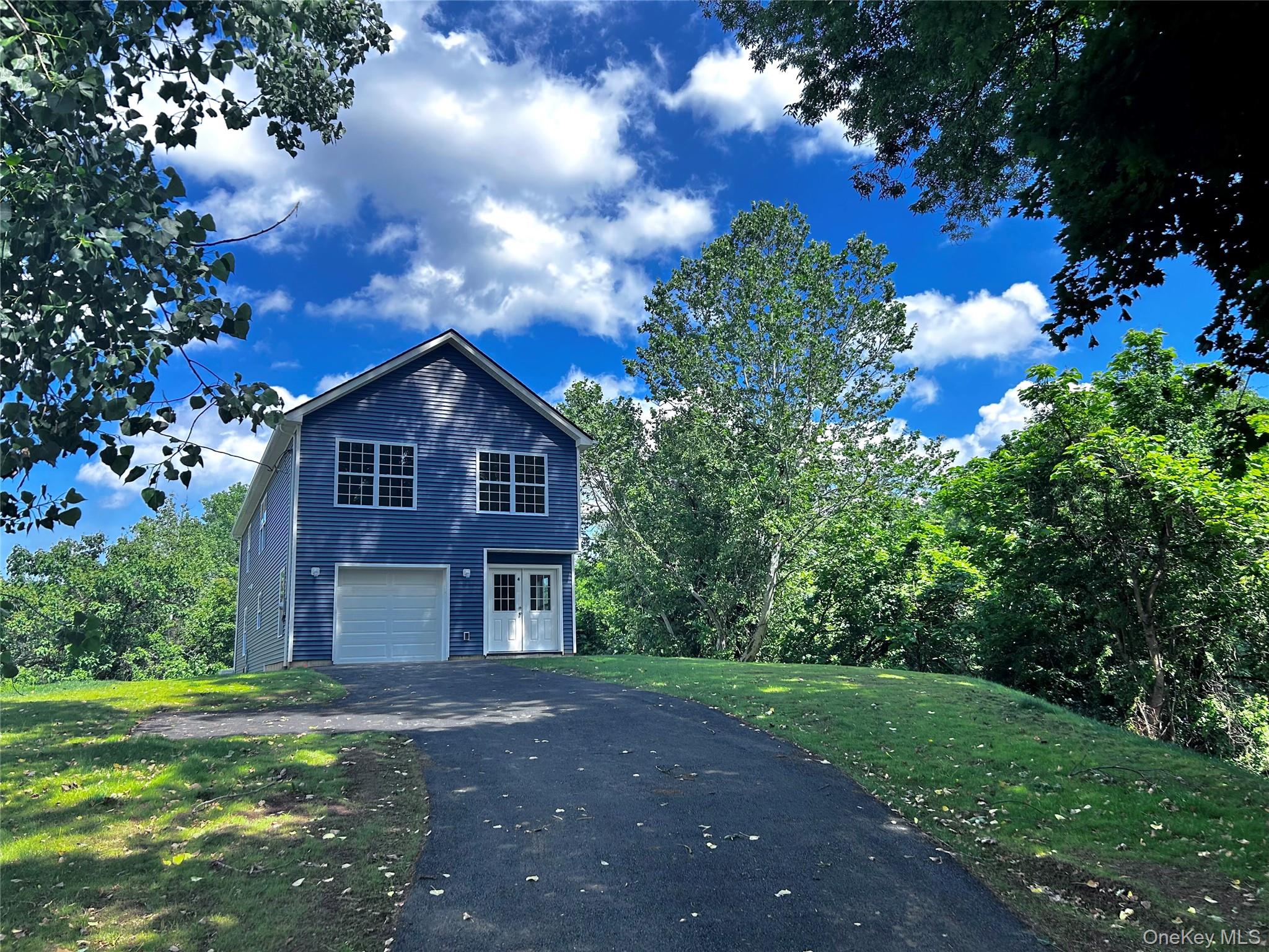 1013065 Property Photo 1
