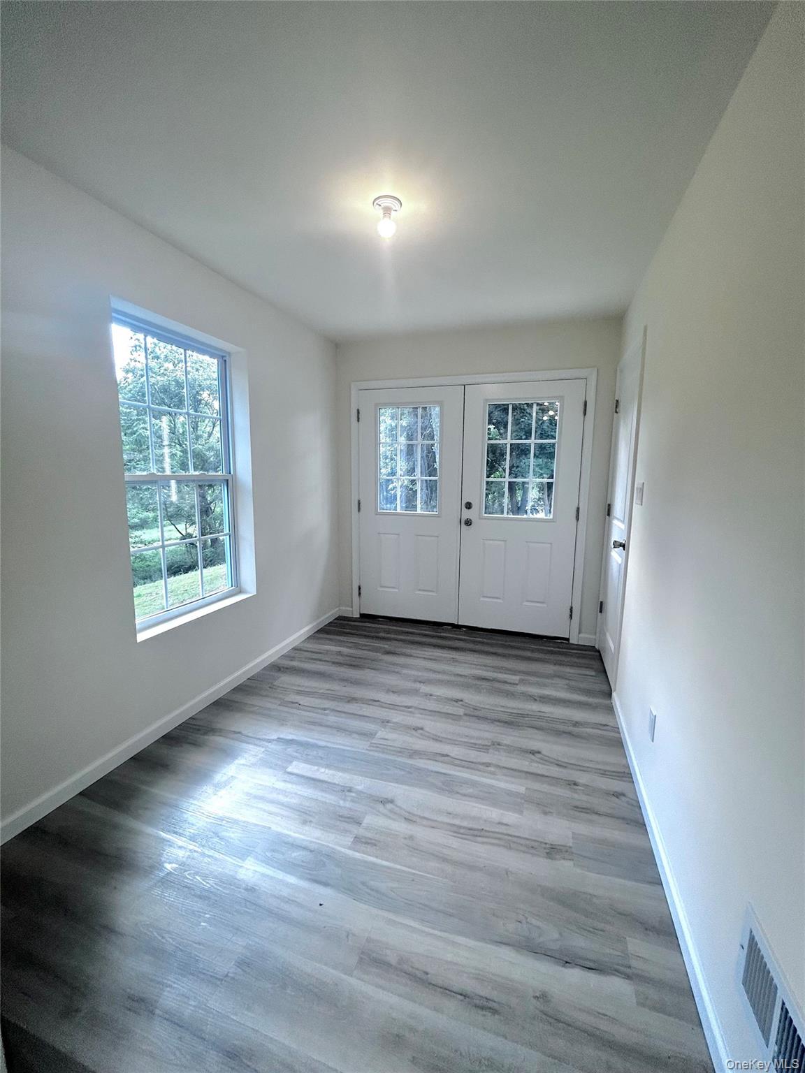 1013065 Property Photo 5