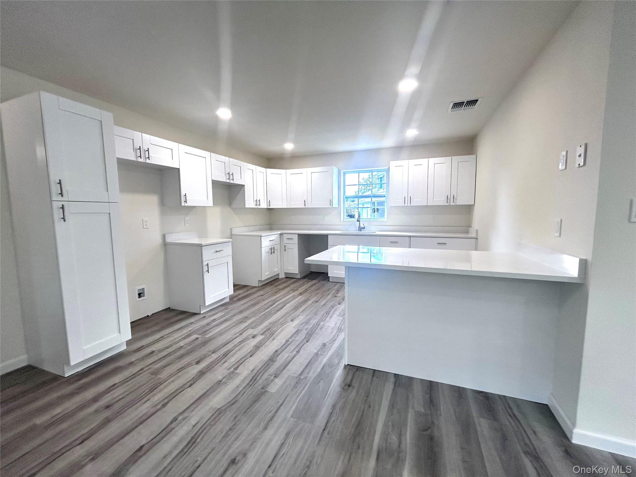 1013065 Property Photo 8