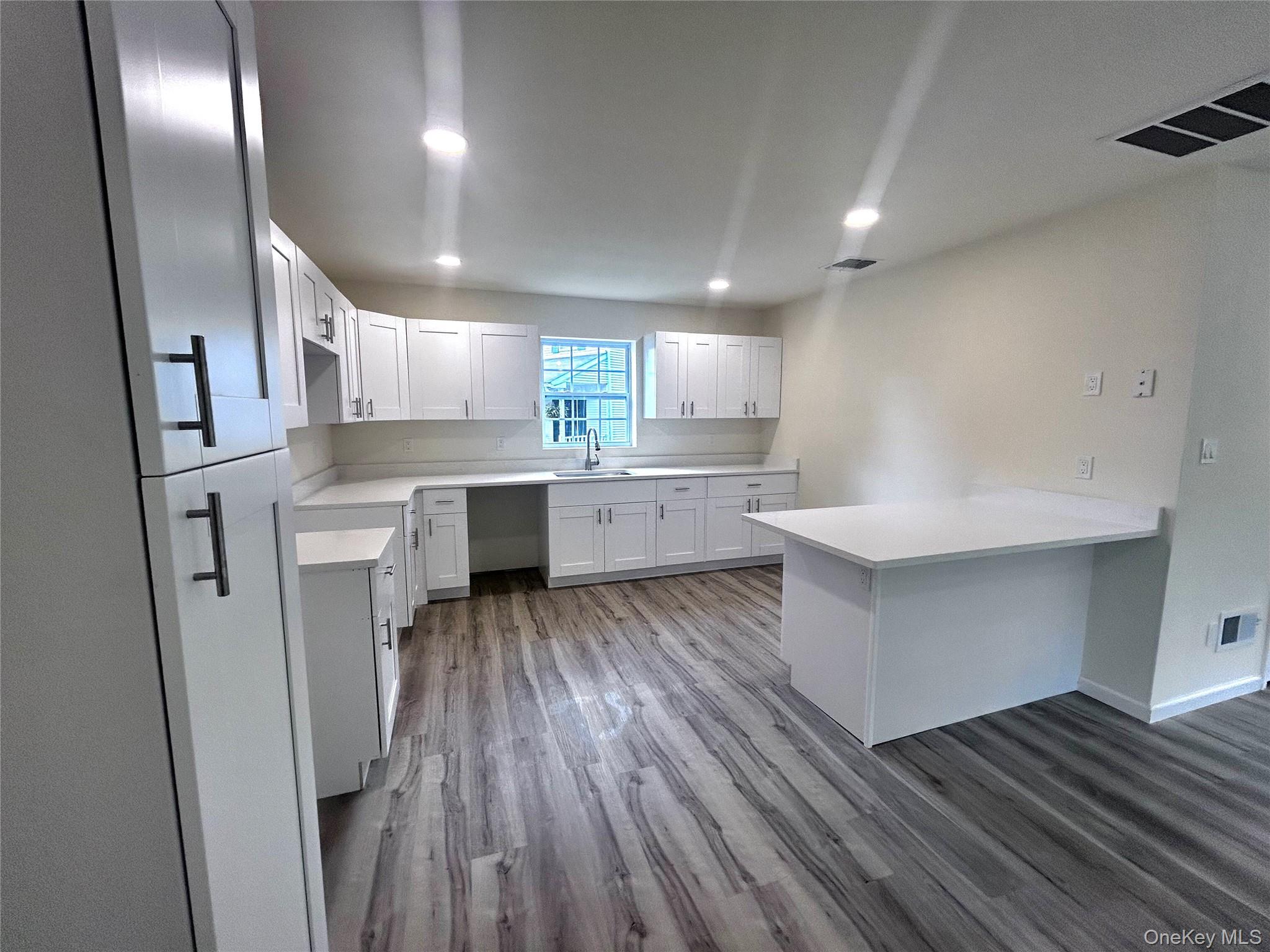 1013065 Property Photo 10