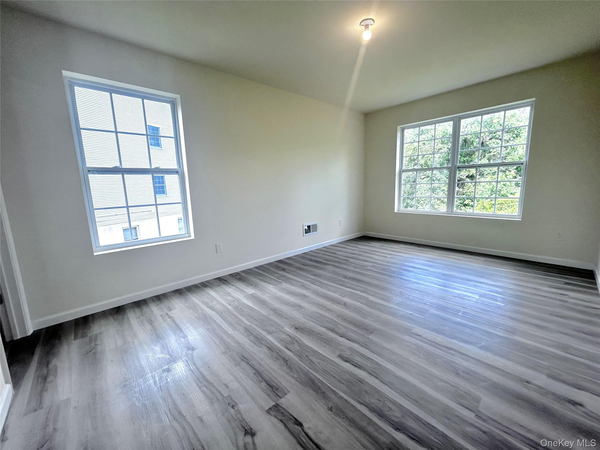 1013065 Property Photo 16