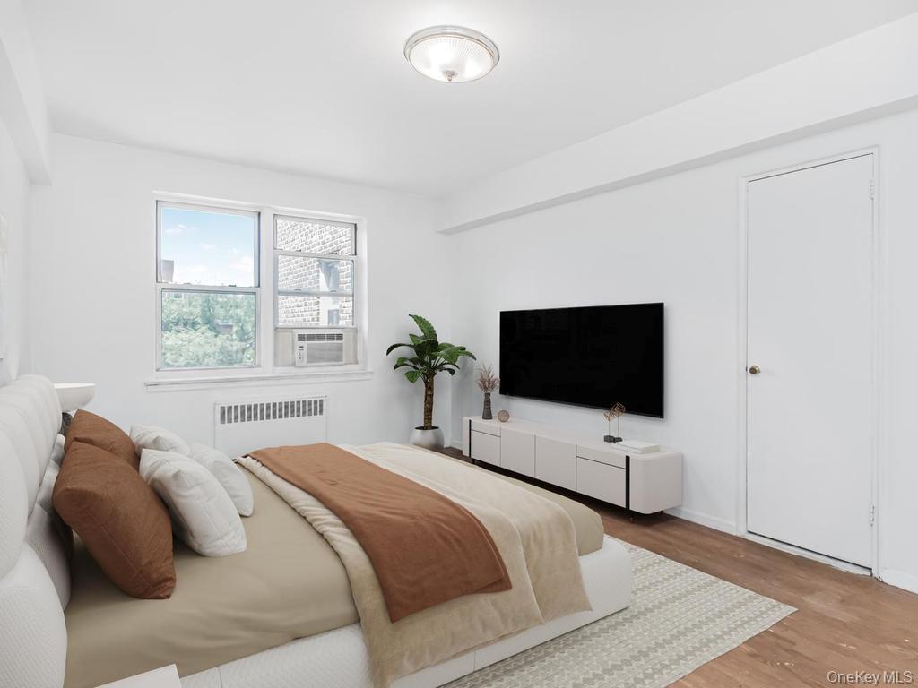 2711 Henry Hudson Parkway 6d Property Photo 4