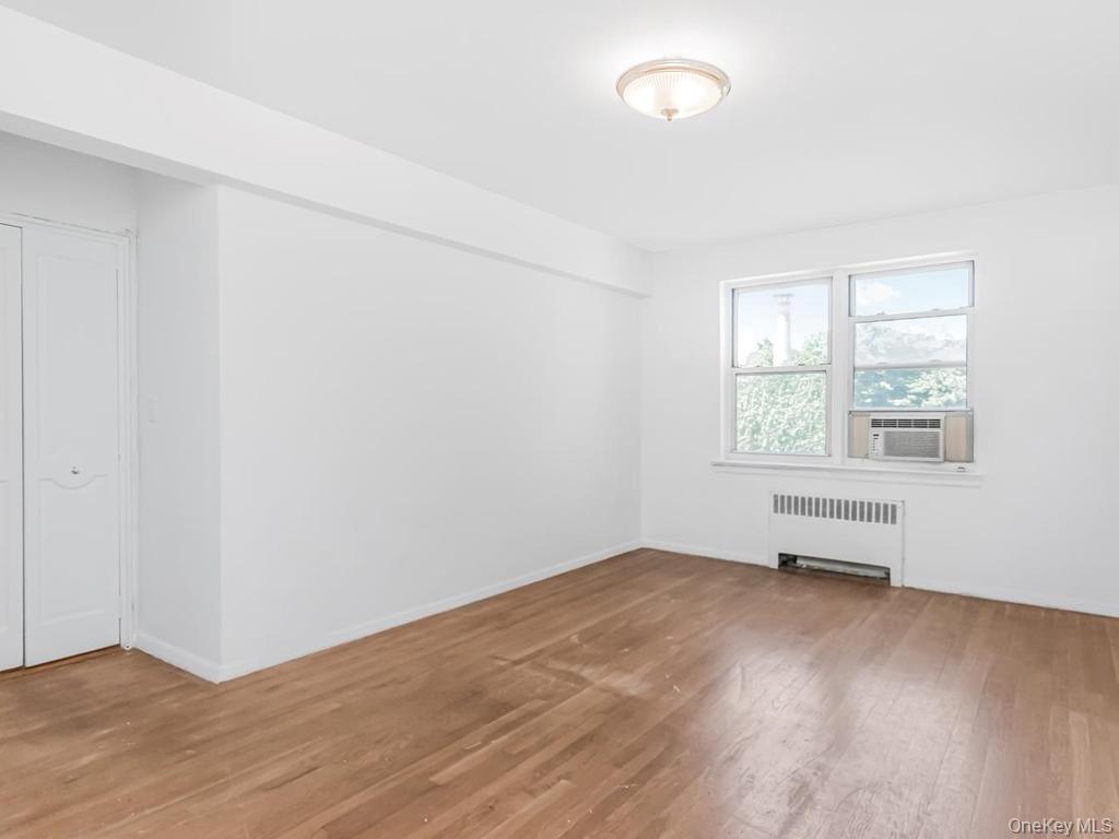 2711 Henry Hudson Parkway 6d Property Photo 6
