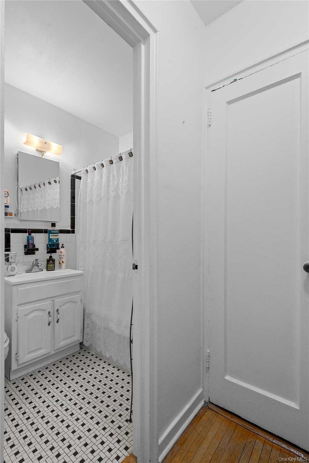 34-41 85th Street 4d Property Photo 15