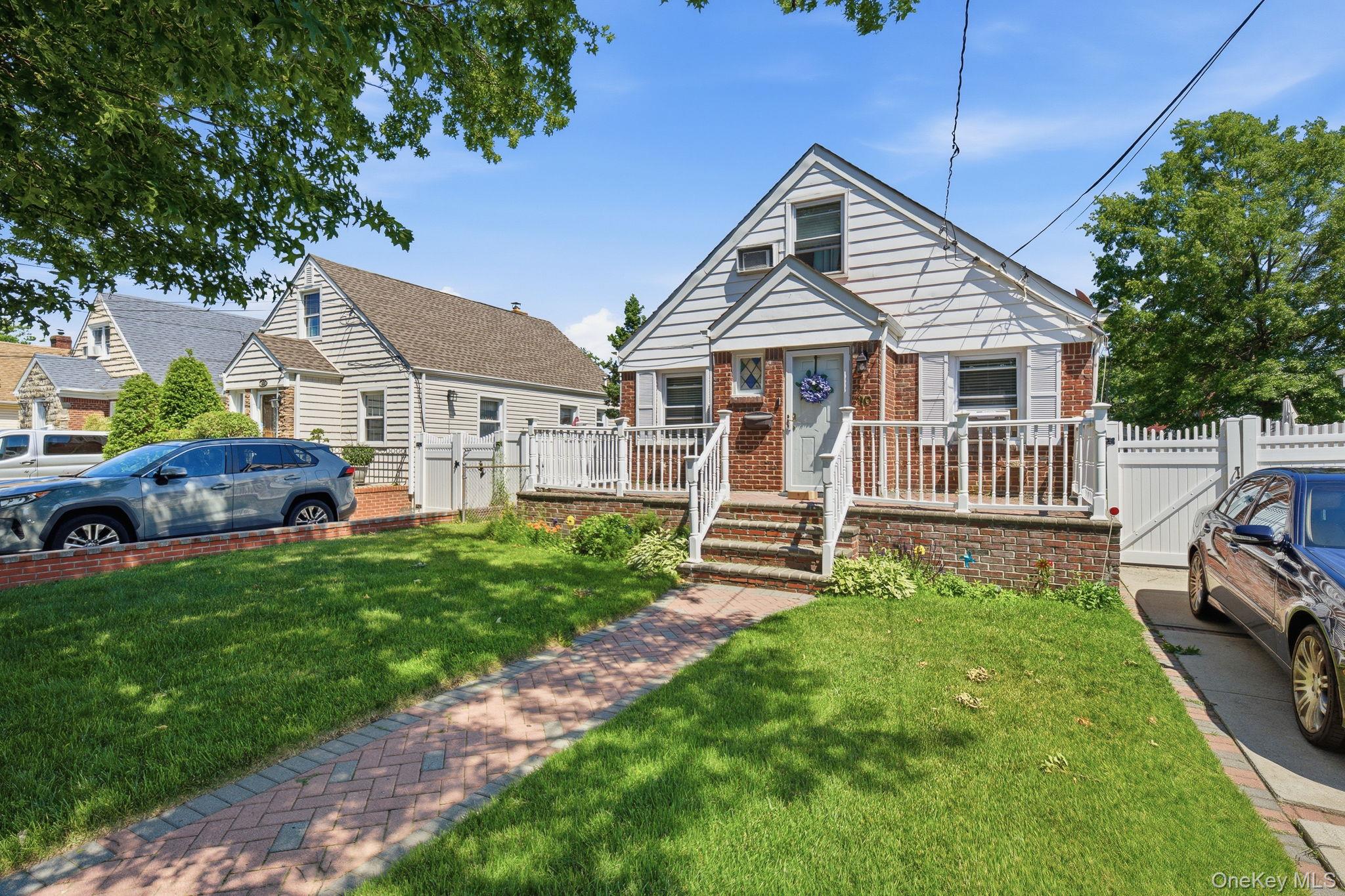 10 Everett Street Property Photo 1