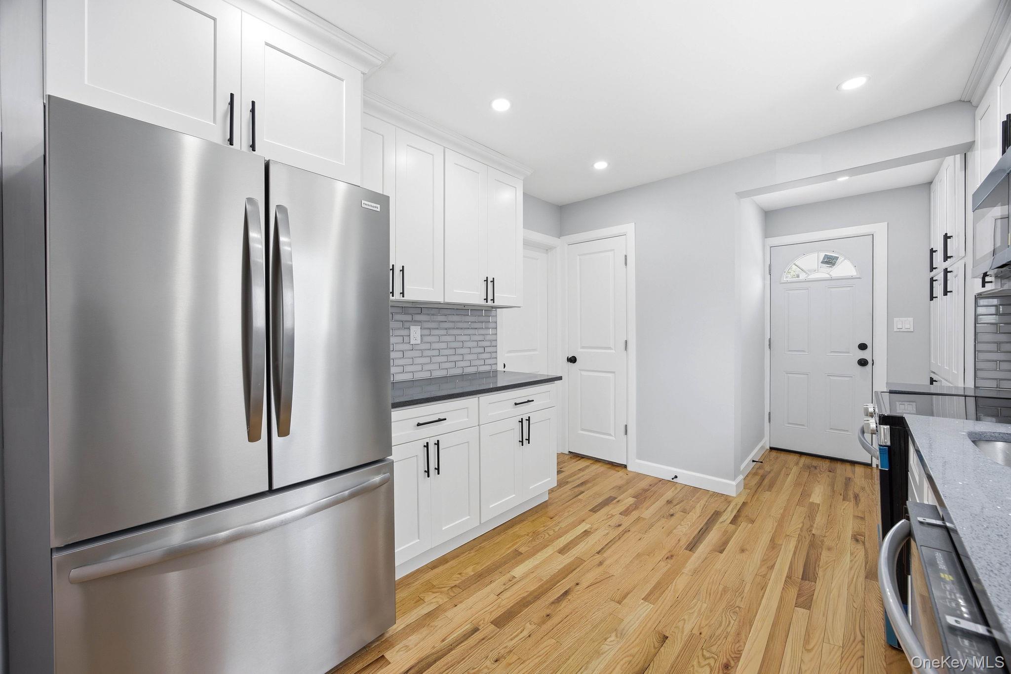107 E Saint Marks Place Property Photo 10