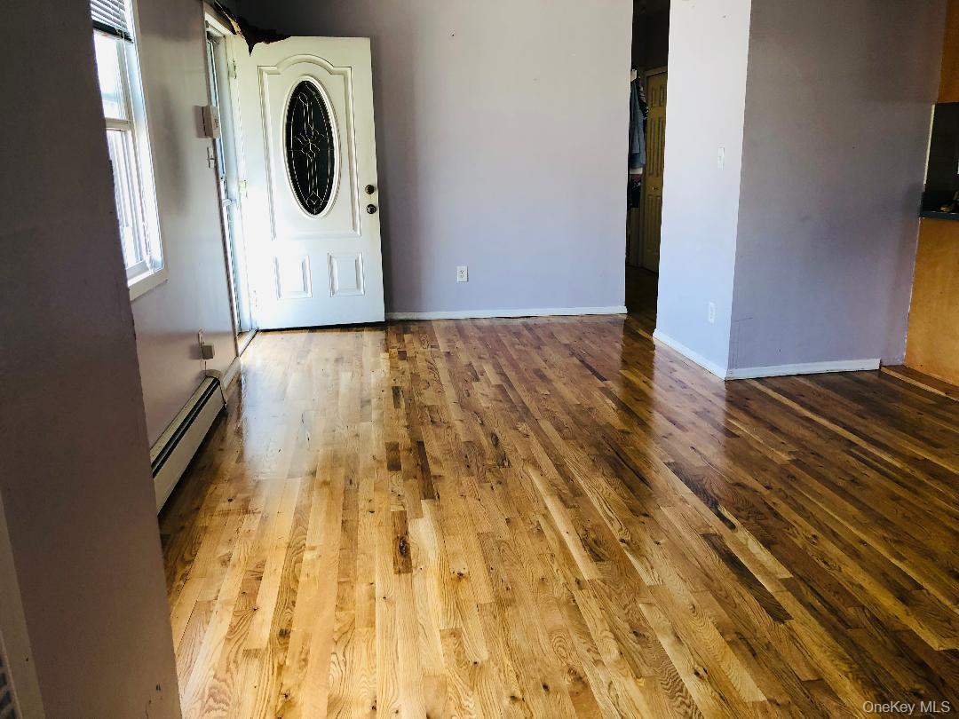 11142 209th Street Property Photo 5